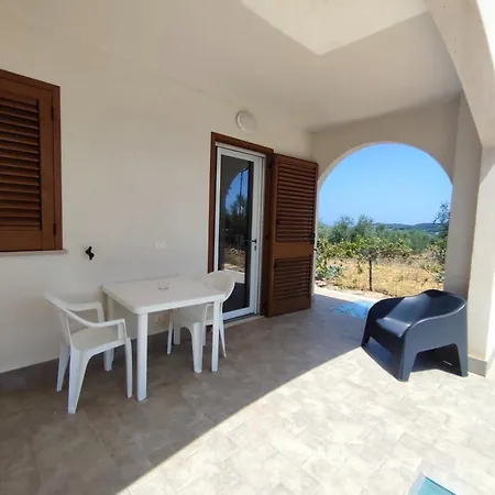 Borgo Rosoli Βιέστε